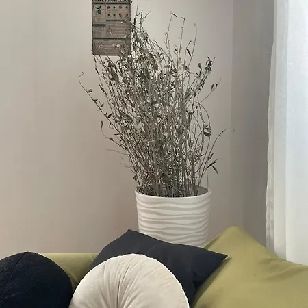 Acropolis 80m2 Friends&family Olivehome *
